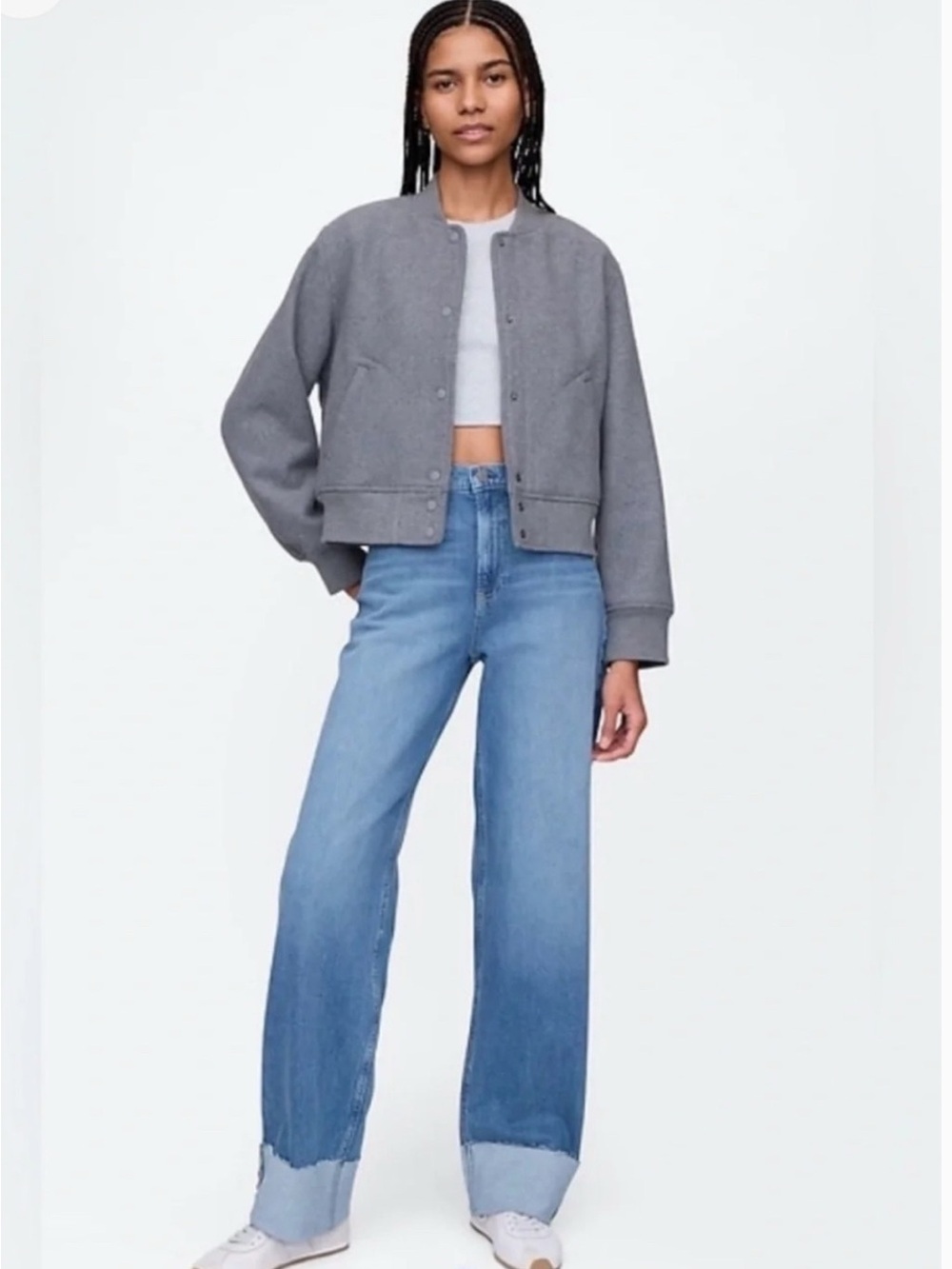 GAP 90’s loose mid-rise cuffed with Branded Tag